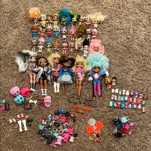 LOL Dolls & Accessories Collection